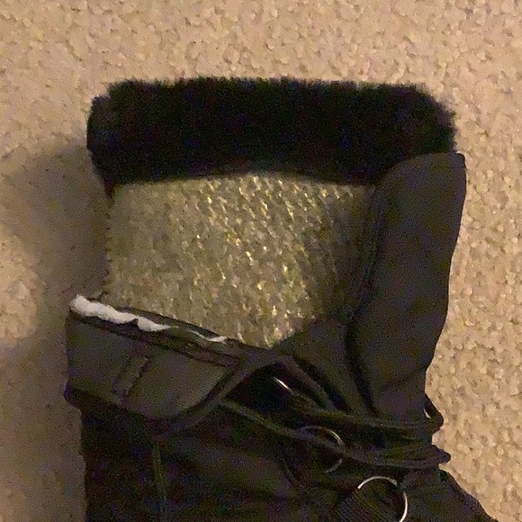 Kamik Women's Black Winter Boots - Picture 6 of 8